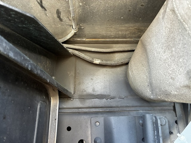 いすゞ エルフ 小型 塵芥車（プレス式） TKG-NMR85AN(101434) 28枚目