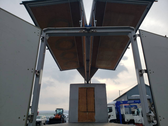 日野 デュトロ 中型 ウィング SDG-XZU720M(101436) 13枚目