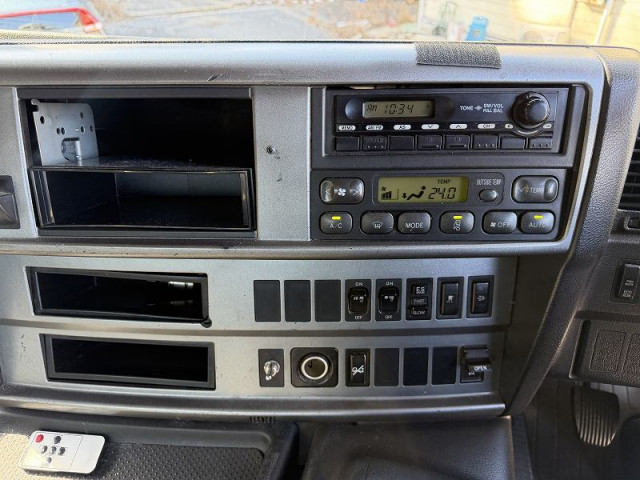 日野 プロフィア 大型 その他 LKG-FW1EXBG(101438) 22枚目