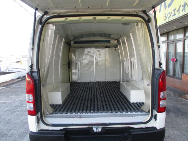 トヨタ ハイエース 小型 冷蔵冷凍バン LDF-KDH201V(101442) 3枚目