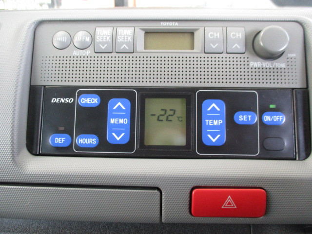 トヨタ ハイエース 小型 冷蔵冷凍バン LDF-KDH201V(101442) 10枚目