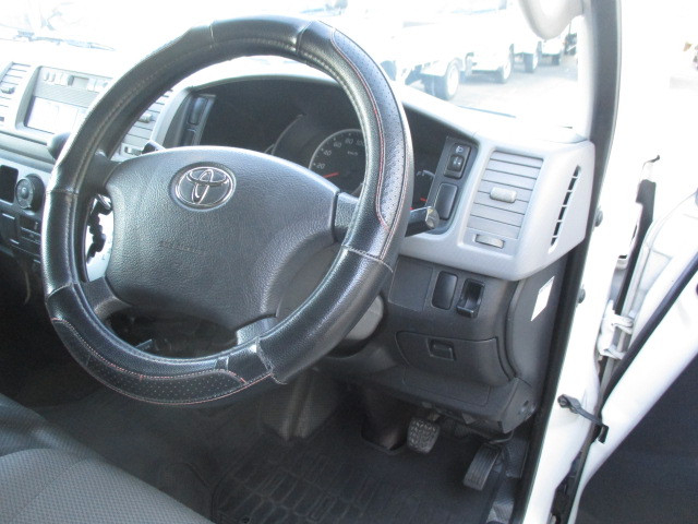 トヨタ ハイエース 小型 冷蔵冷凍バン LDF-KDH201V(101442) 16枚目