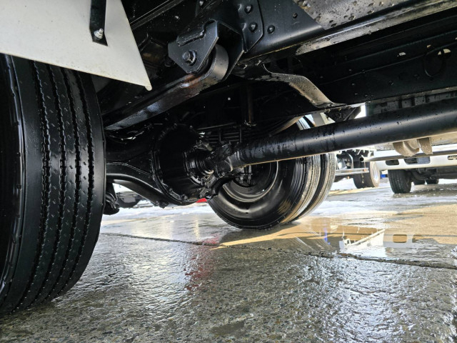 日野 レンジャー 中型 平ボディ（クレーン付） TKG-FC9JKAP(101443) 17枚目