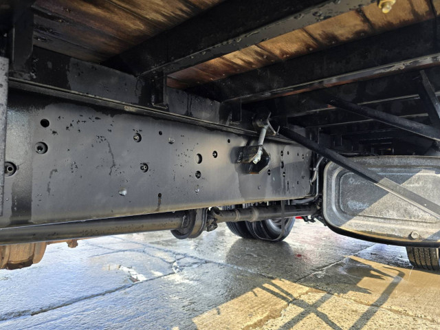 日野 レンジャー 中型 平ボディ（クレーン付） TKG-FC9JKAP(101443) 20枚目