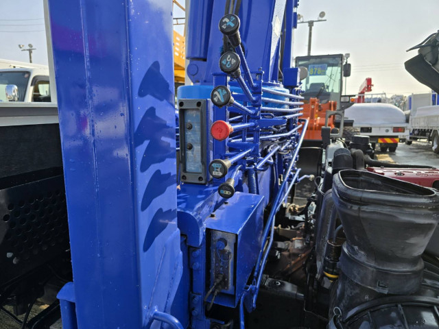 日野 レンジャー 中型 平ボディ（クレーン付） TKG-FC9JKAP(101443) 27枚目