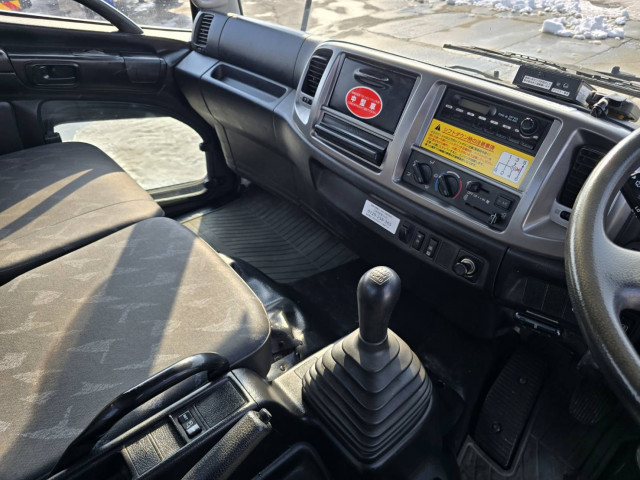 日野 レンジャー 中型 平ボディ（クレーン付） TKG-FC9JKAP(101443) 37枚目