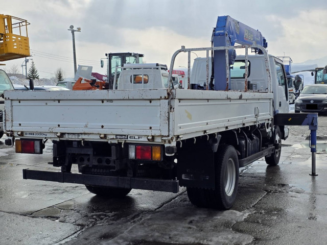 いすゞ エルフ 小型 平ボディ（クレーン付） BKG-NKR85AR(101445) 9枚目