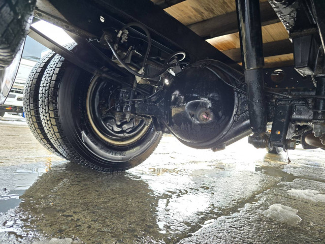 いすゞ エルフ 小型 平ボディ（クレーン付） BKG-NKR85AR(101445) 14枚目