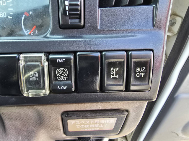 いすゞ エルフ 小型 平ボディ（クレーン付） BKG-NKR85AR(101445) 28枚目