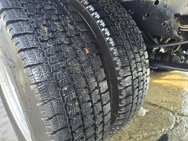 いすゞ エルフ 小型 平ボディ（クレーン付） BKG-NKR85AR(101445) 35枚目