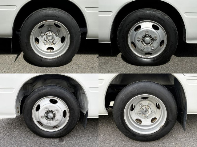 トヨタ コースター 小型 バス PDG-XZB40(101446) 21枚目