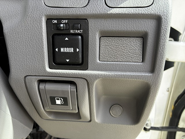 トヨタ コースター 小型 バス PDG-XZB40(101446) 28枚目