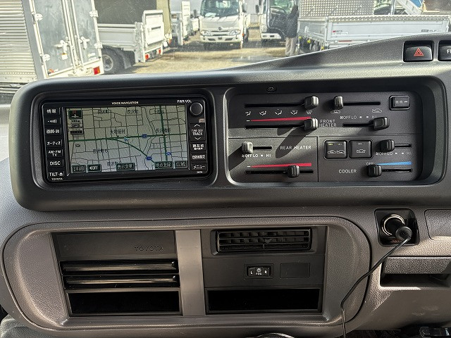 トヨタ コースター 小型 バス PDG-XZB40(101446) 31枚目