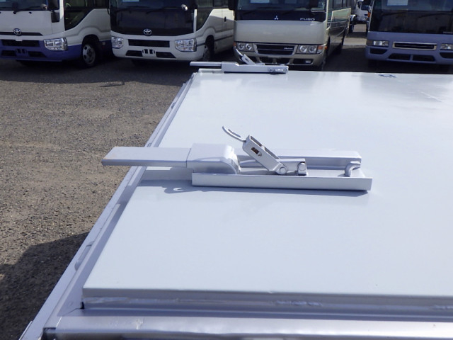 いすゞ フォワード 中型 平ボディ PKG-FRR90S2(101447) 14枚目