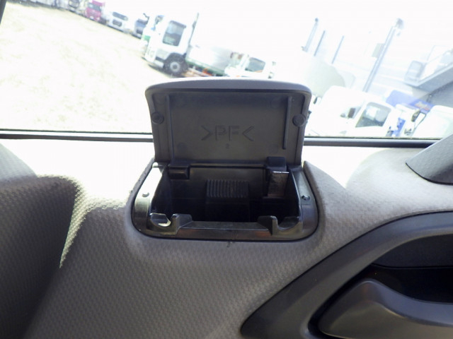 いすゞ フォワード 中型 平ボディ PKG-FRR90S2(101447) 24枚目