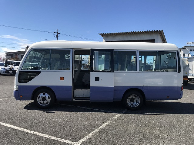 トヨタ コースター 小型 バス PDG-XZB40(101452) 9枚目