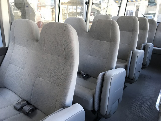 トヨタ コースター 小型 バス PDG-XZB40(101452) 21枚目
