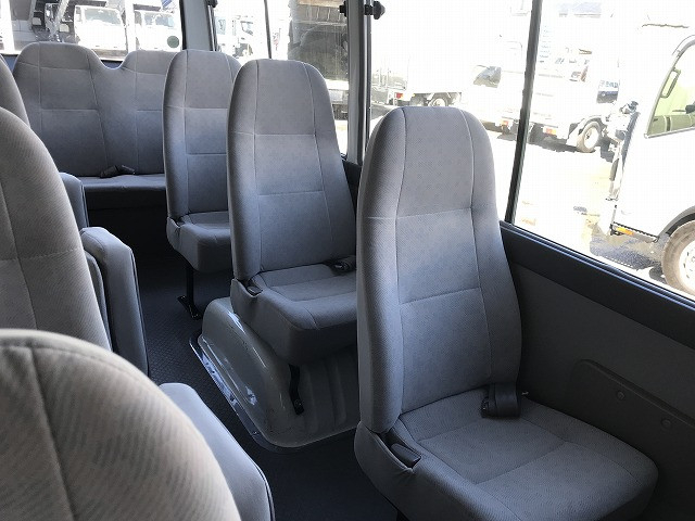 トヨタ コースター 小型 バス PDG-XZB40(101452) 22枚目