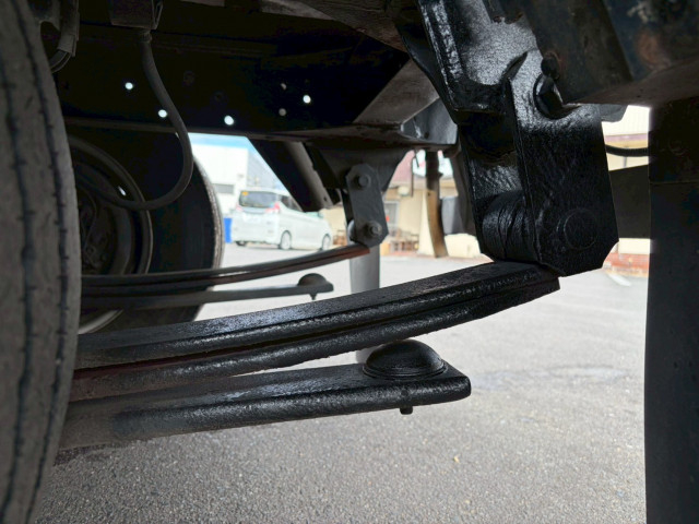 いすゞ エルフ 小型 平ボディ BKG-NJR85AN(101453) 22枚目