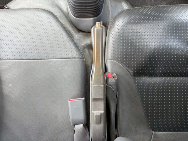 いすゞ エルフ 小型 平ボディ BKG-NJR85AN(101453) 40枚目