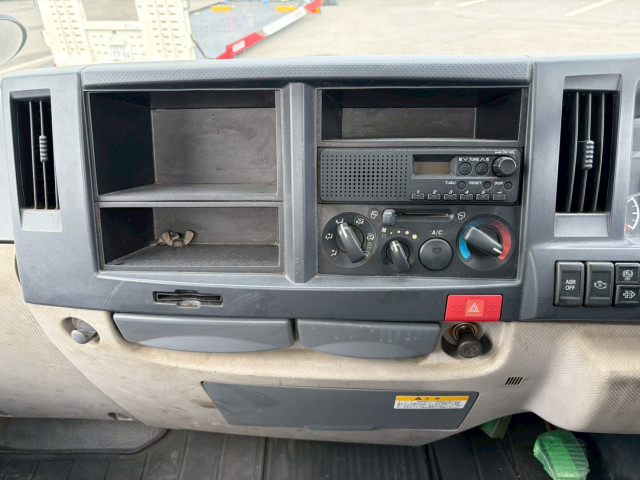 いすゞ エルフ 小型 平ボディ BKG-NJR85AN(101453) 43枚目