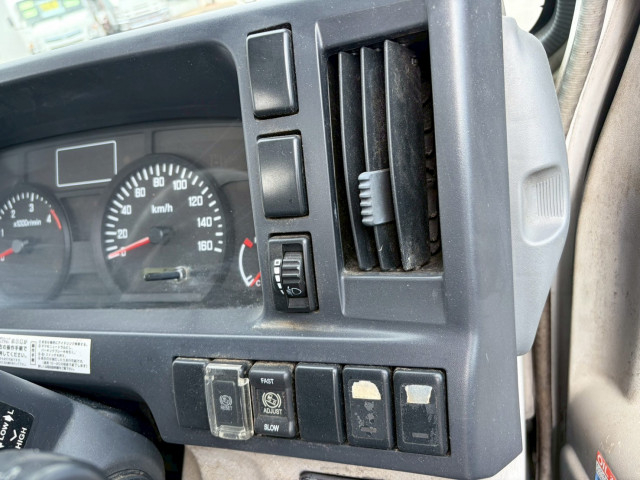 いすゞ エルフ 小型 平ボディ BKG-NJR85AN(101453) 47枚目