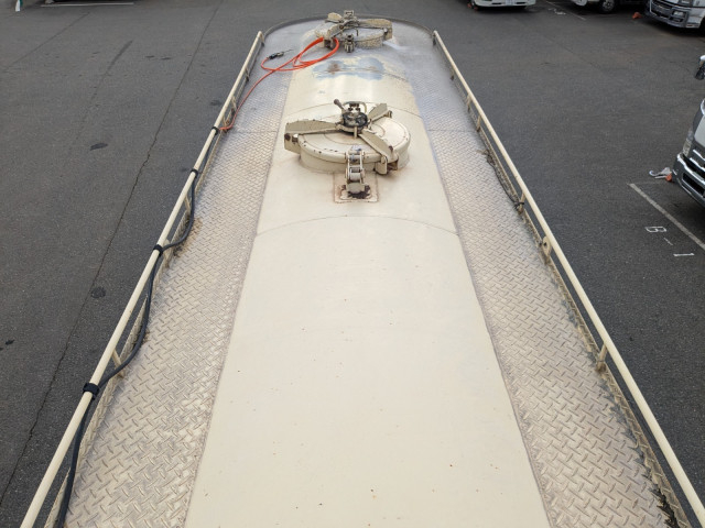 日野 プロフィア 大型 粉粒体運搬車 ADG-FR1EXYG(101455) 9枚目