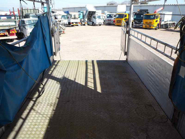 三菱ふそう ファイター 小型 その他 PA-FK61F(101460) 24枚目