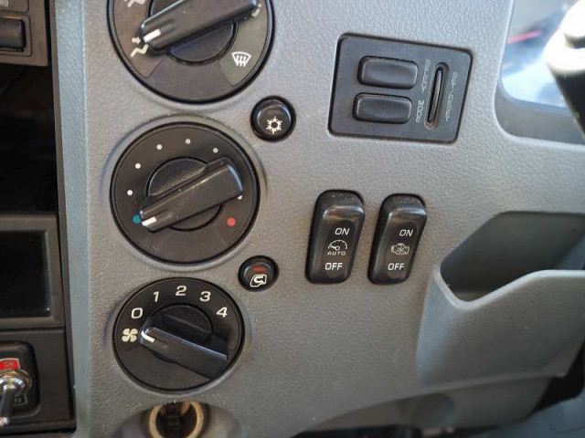 三菱ふそう ファイター 小型 その他 PA-FK61F(101460) 45枚目