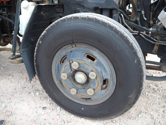 いすゞ エルフ 小型 土砂ダンプ KR-NKR81EN(101463) 16枚目