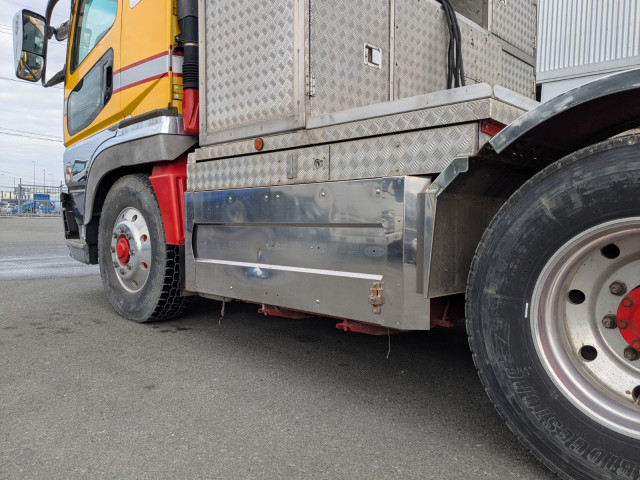 三菱ふそう スーパーグレート 小型 トラクタ KL-FV50LHR(101464) 12枚目