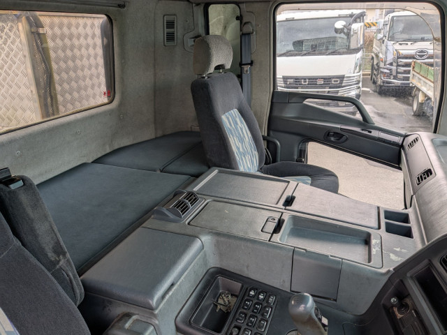 三菱ふそう スーパーグレート 小型 トラクタ KL-FV50LHR(101464) 22枚目