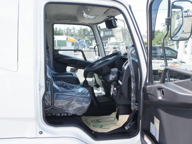 三菱ふそう ファイター 中型 冷蔵冷凍バン 2KG-FK65F(101504) 29枚目