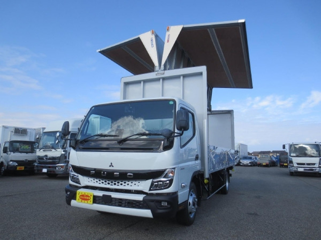 三菱ふそう キャンター 小型 ウィング 2PG-FEB90(101517) 1枚目