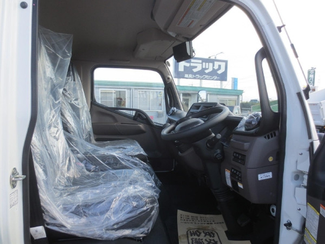三菱ふそう キャンター 小型 ウィング 2PG-FEB90(101517) 14枚目