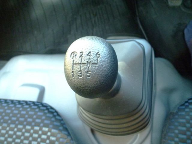 日野 デュトロ 小型 バン 2RG-XZU655M(101519) 31枚目