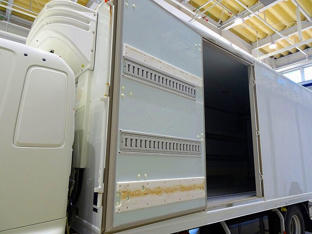 日野 レンジャー 中型 冷蔵冷凍バン 2KG-FD2ABG(101520) 31枚目