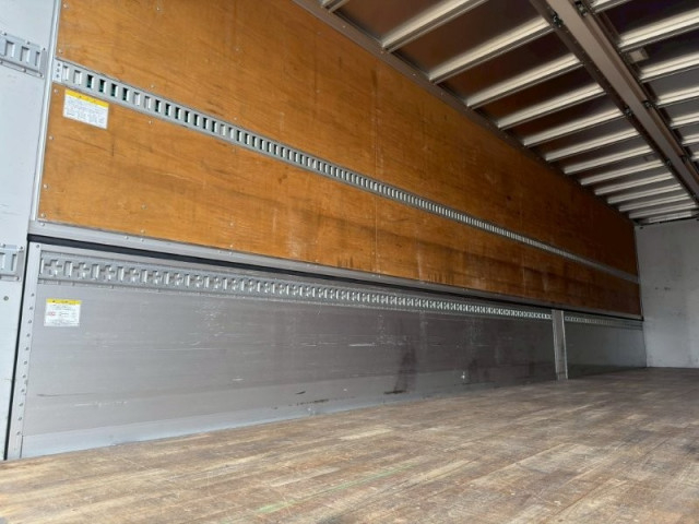 UDトラックス（日産） クオン 大型 ウィング 2PG-CD5CA(101521) 12枚目