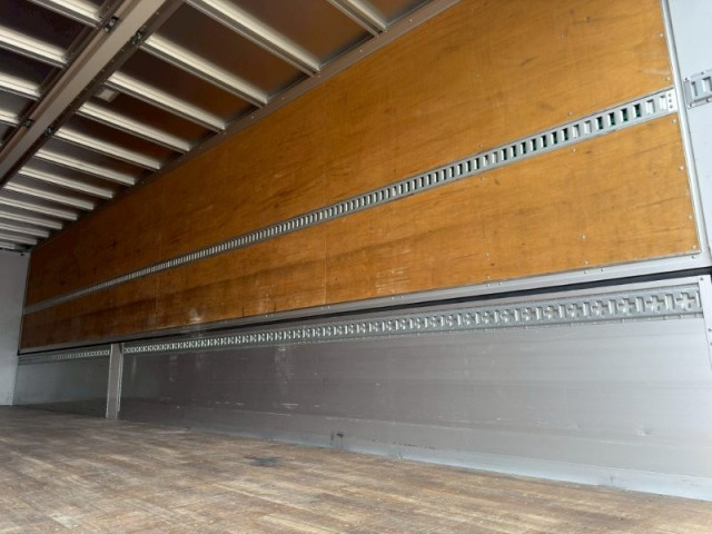 UDトラックス（日産） クオン 大型 ウィング 2PG-CD5CA(101521) 13枚目