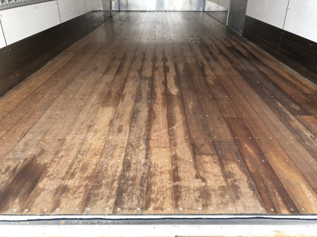 三菱ふそう ファイター 中型 バン TKG-FK64F(101524) 14枚目