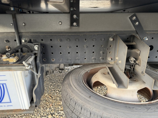 三菱ふそう キャンター 小型 冷蔵冷凍バン TPG-FBA00(101523) 43枚目