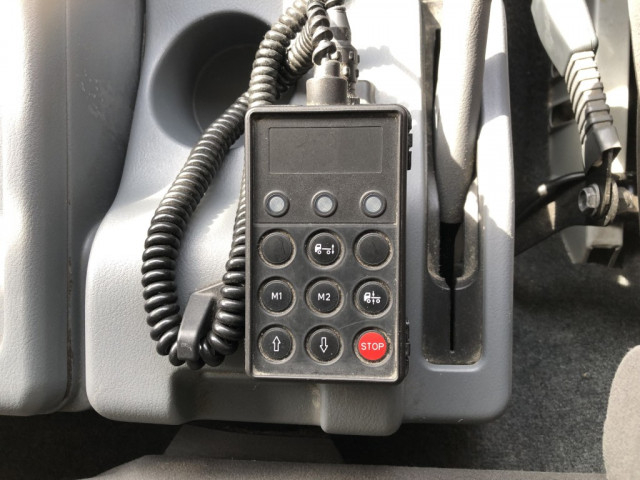 三菱ふそう ファイター 中型 バン TKG-FK64F(101524) 35枚目