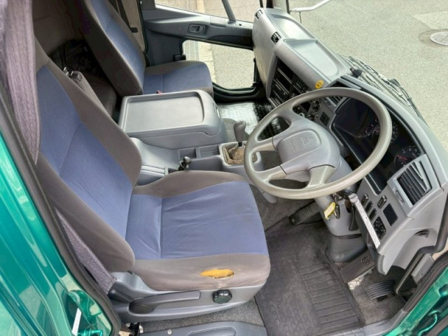 三菱ふそう ファイター 増トン 平ボディ QKG-FK62FZ(101525) 18枚目