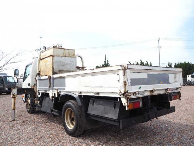 日野 デュトロ 小型 平ボディ（クレーン付） TKG-XZU695M(101527) 3枚目