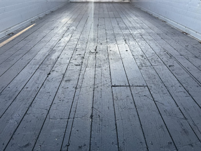 三菱ふそう ファイター 中型 平ボディ TKG-FK64F(101526) 12枚目