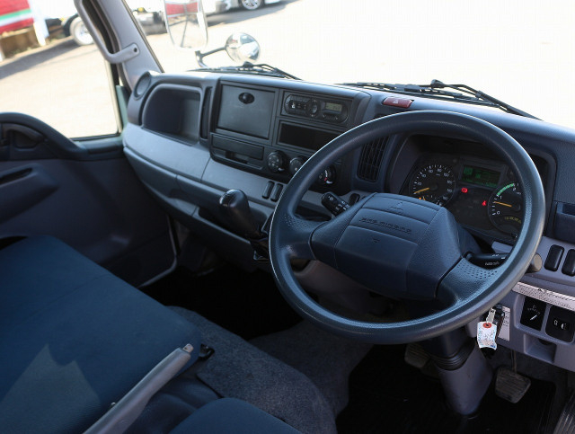 三菱ふそう キャンター 小型 平ボディ TKG-FBA20(101529) 3枚目