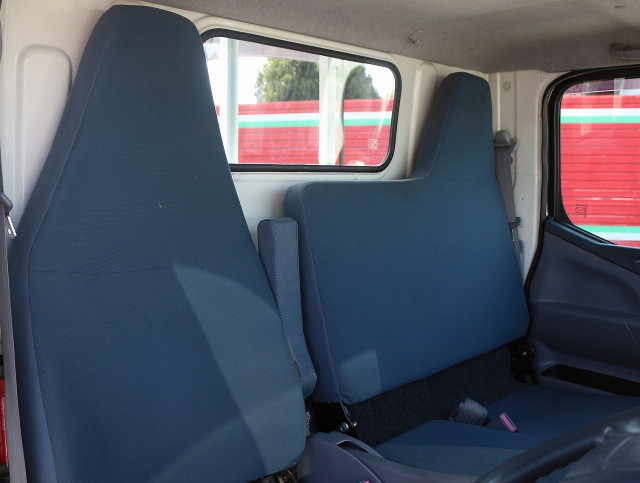 三菱ふそう キャンター 小型 平ボディ TKG-FBA20(101529) 31枚目