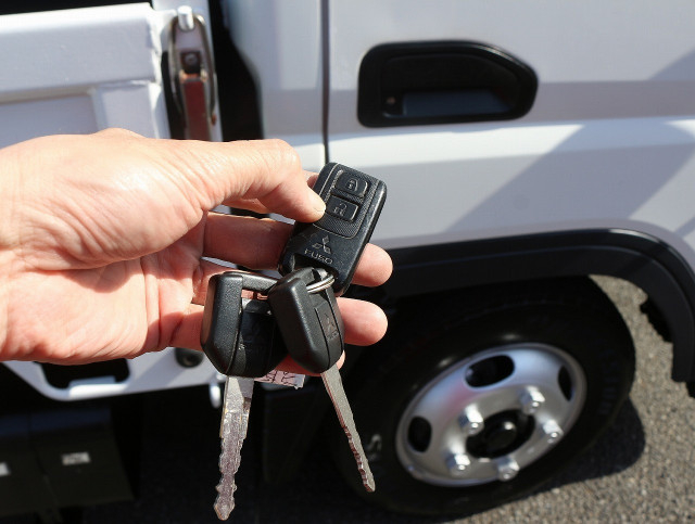 三菱ふそう キャンター 小型 平ボディ TKG-FBA20(101529) 42枚目