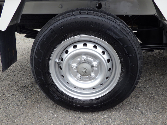 トヨタ タウンエース 小型 平ボディ DBF-S402U(101530) 27枚目