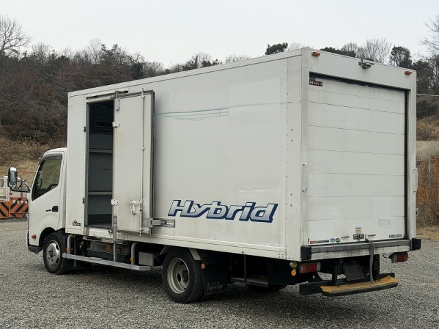 日野 デュトロ 小型 冷蔵冷凍バン TQG-XKU710M(101532) 15枚目